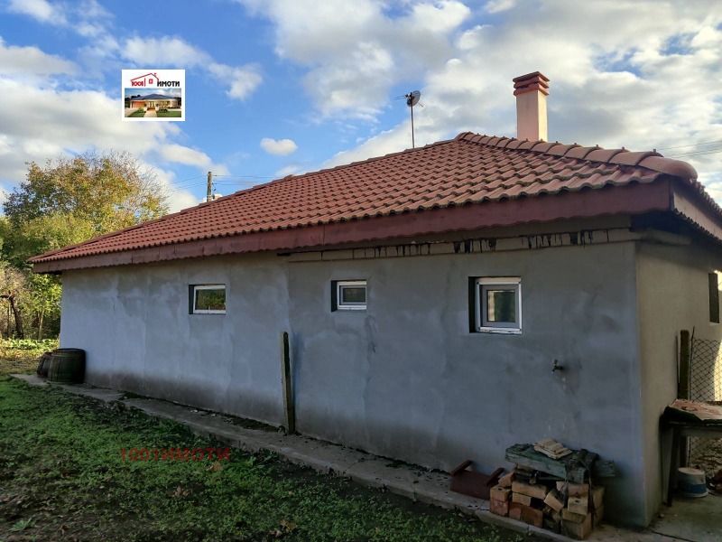 Продава КЪЩА, с. Захари Стояново, област Добрич, снимка 5 - Къщи - 47493843