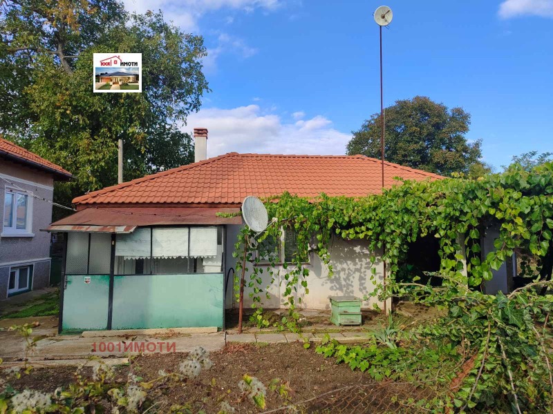 Продава КЪЩА, с. Захари Стояново, област Добрич, снимка 2 - Къщи - 47493843