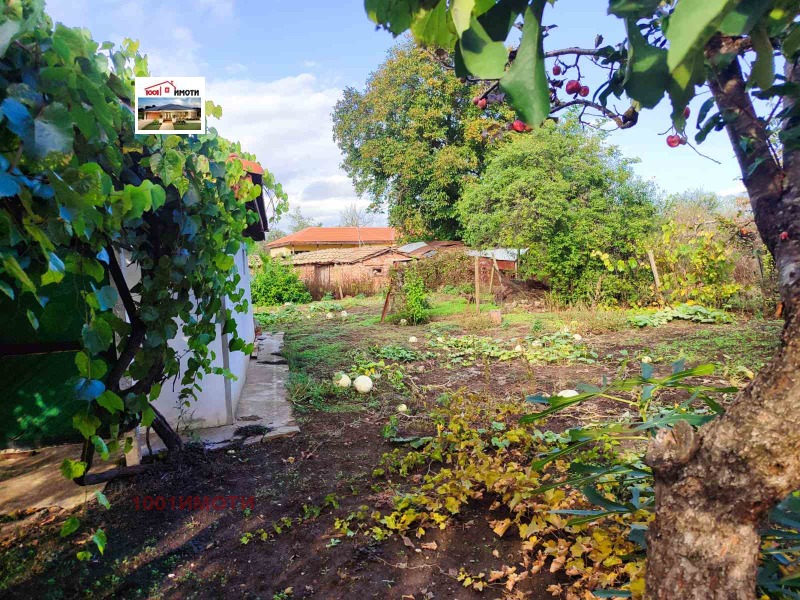 Продава КЪЩА, с. Захари Стояново, област Добрич, снимка 16 - Къщи - 47493843