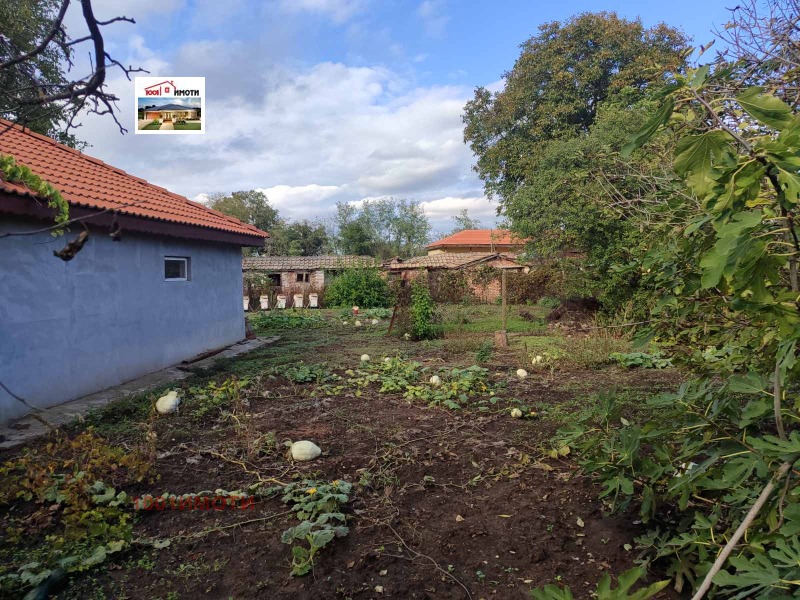 Продава КЪЩА, с. Захари Стояново, област Добрич, снимка 14 - Къщи - 47493843