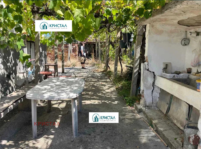 Продава КЪЩА, с. Борец, област Пловдив, снимка 2 - Къщи - 53195341