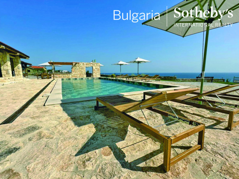 Продава ХОТЕЛ, с. Българево, област Добрич, снимка 8 - Хотели - 53073831