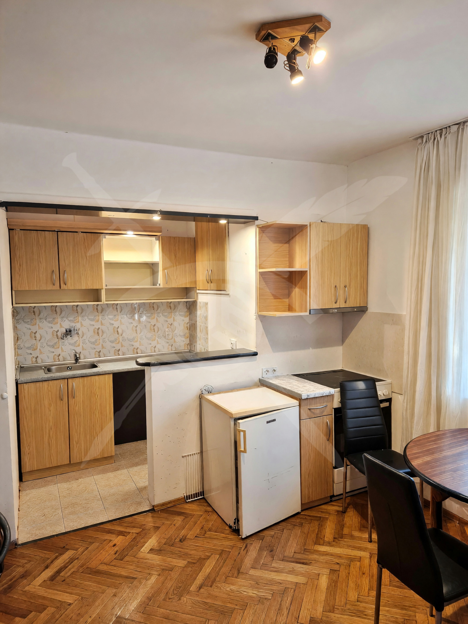 Продава 3-СТАЕН, гр. Бургас, Център, снимка 4 - Апартаменти - 56475569