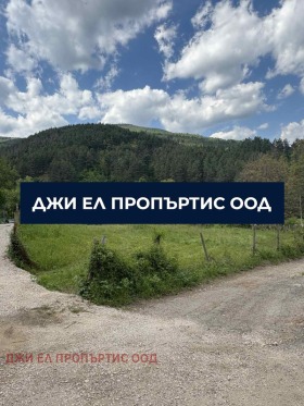 ПАРЦЕЛ, 1 400 m2