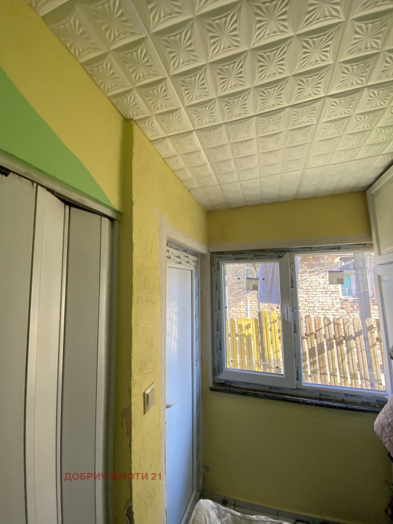 Продава ЕТАЖ ОТ КЪЩА, гр. Добрич, Център, снимка 3 - Етаж от къща - 53080437