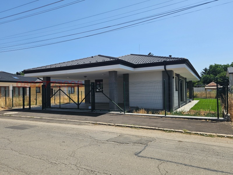 Продава  Къща област София , гр. Елин Пелин , 205 кв.м | 77221258