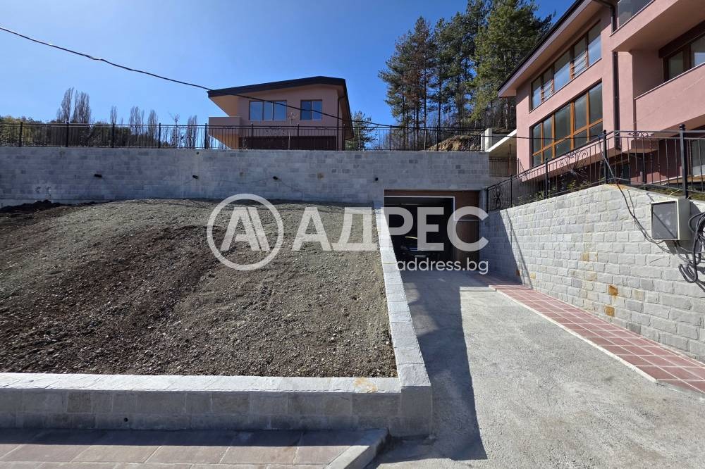 Продава КЪЩА, гр. София, с. Панчарево