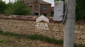 Casa Yagnilo, región Varna