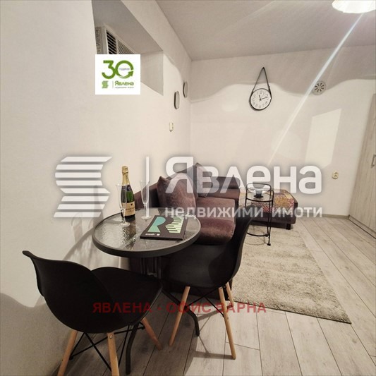 Продава 1-СТАЕН, гр. Варна, ВИНС-Червен площад, снимка 2 - Апартаменти - 54513639