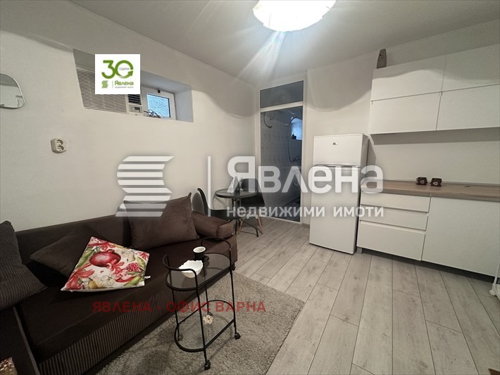 Продава 1-СТАЕН, гр. Варна, ВИНС-Червен площад, снимка 4 - Апартаменти - 54513639