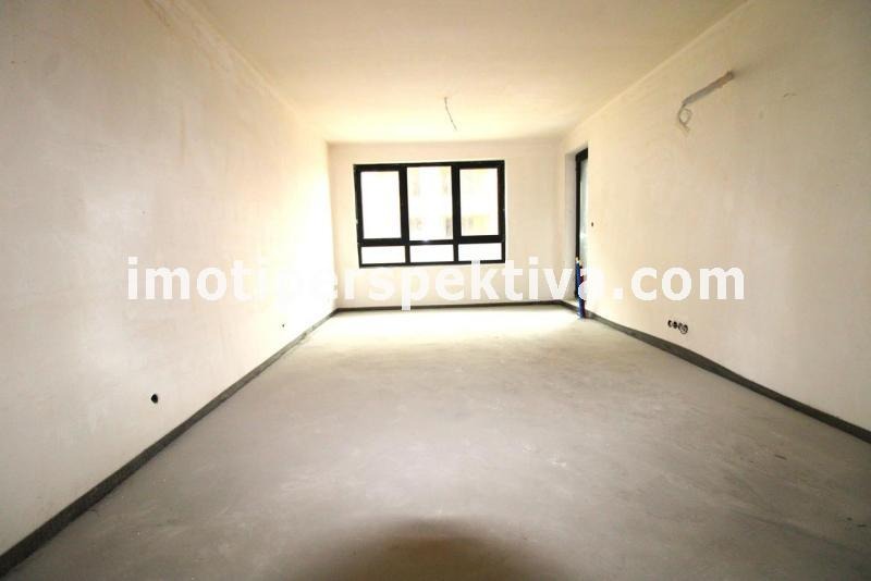 Продава 2-СТАЕН, гр. Пловдив, Кючук Париж, снимка 2 - Апартаменти - 53111132