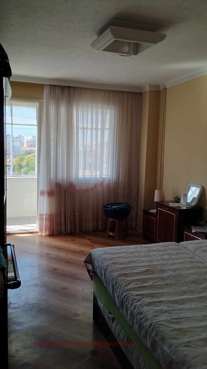 En venta  2 dormitorios Plovdiv , Tsentar , 98 metros cuadrados | 49031988 - imagen [8]