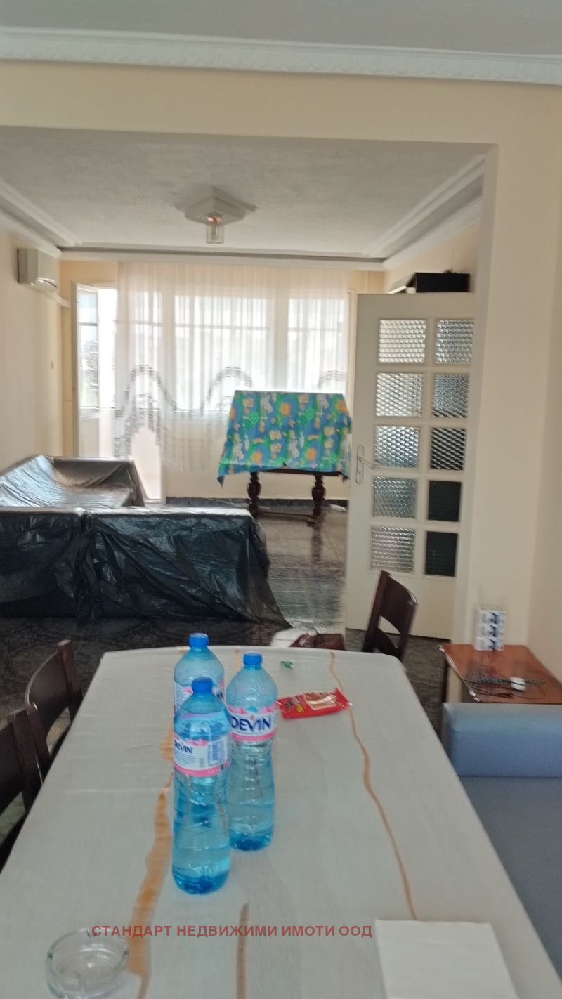 En venta  2 dormitorios Plovdiv , Tsentar , 98 metros cuadrados | 49031988 - imagen [5]
