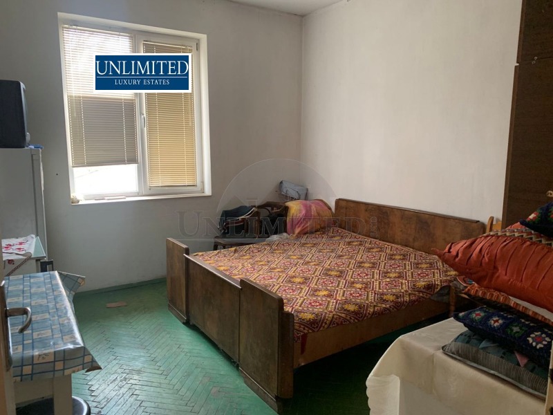 Продава 3-СТАЕН, гр. Перник, Изток, снимка 2 - Апартаменти - 53484887