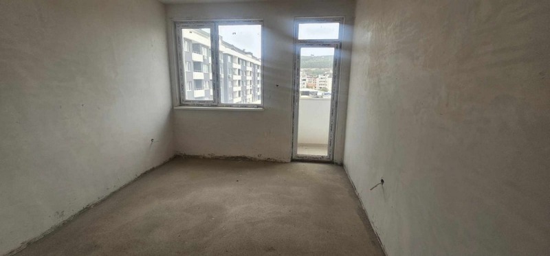 De vânzare  3 dormitoare Cârdjali , Vâzrojdenți , 134 mp | 99406668 - imagine [9]