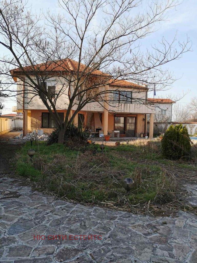 Продава  Къща област Пловдив , с. Войводиново , 400 кв.м | 71307704 - изображение [2]