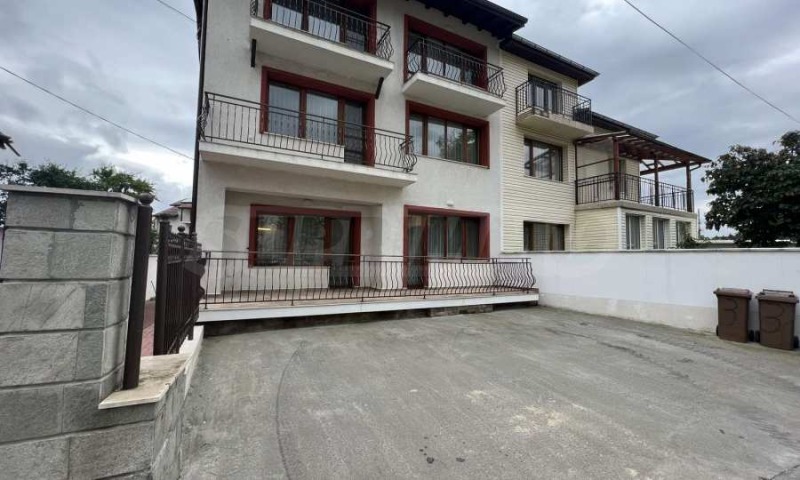 Продава  Къща, област Благоевград, гр. Банско •  399 999 EUR • ID 15847329 — holmes.bg - [1] 