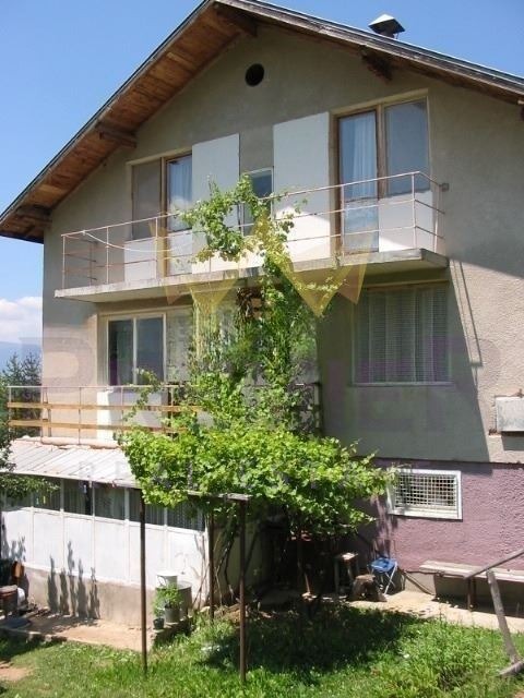 Продава КЪЩА, гр. Трън, област Перник