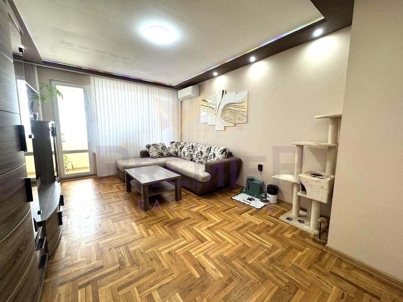 Продава 3-СТАЕН, гр. Варна, Кайсиева градина