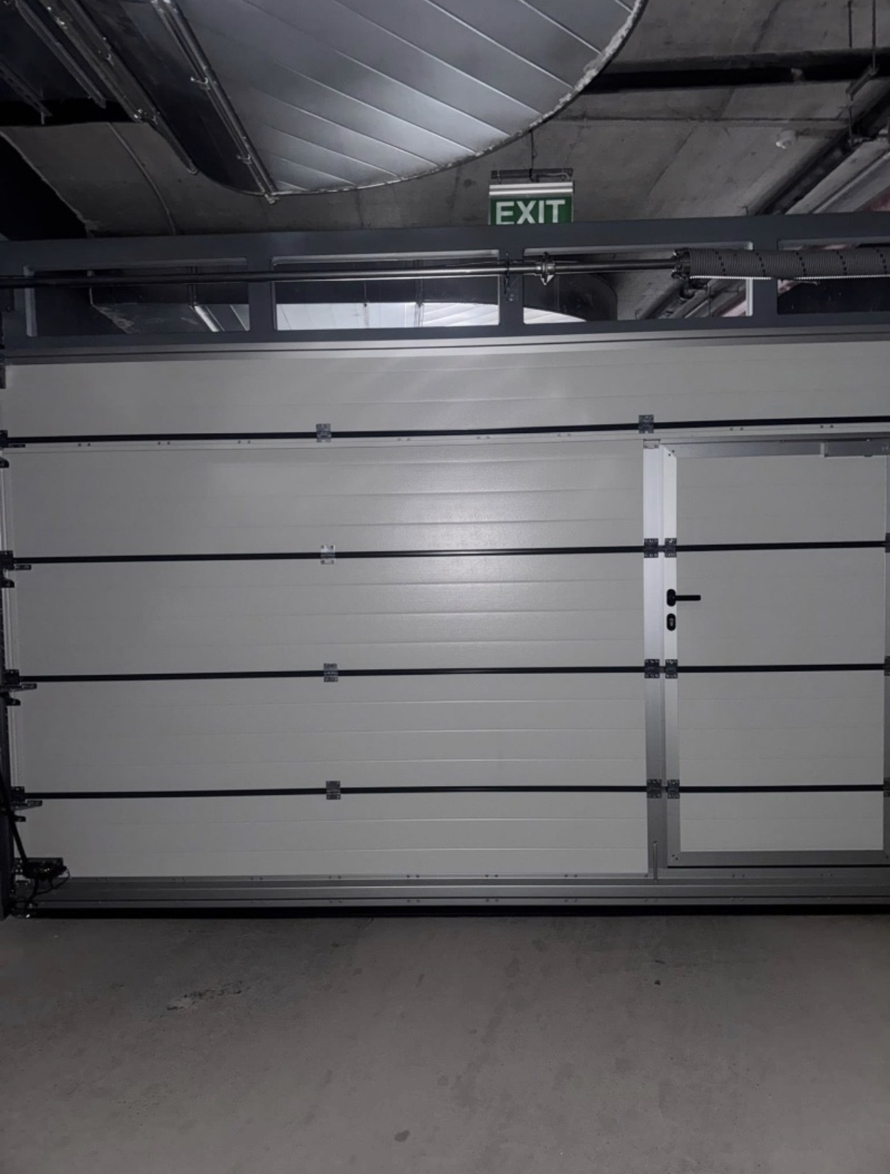 Продава ГАРАЖ, ПАРКОМЯСТО, гр. София, Овча купел 2, снимка 2 - Гаражи и паркоместа - 53706703