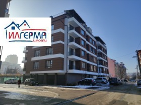 1 dormitorio Lyulin - tsentar, Sofia 2