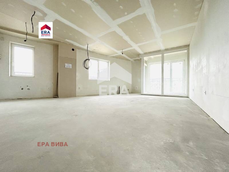 Na prodej  2 ložnice Sofia , Chladilnika , 137 m2 | 77377626
