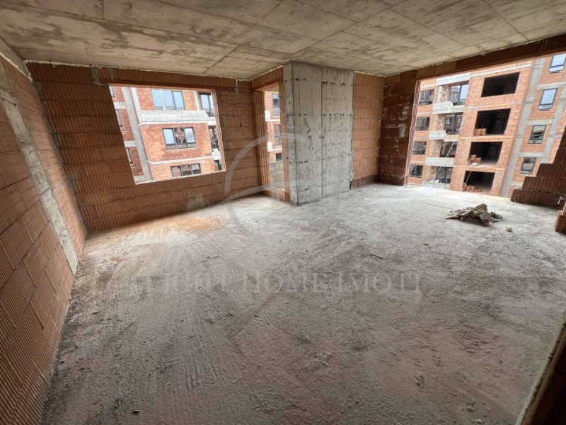 En venta  2 dormitorios Plovdiv , Kyuchuk Parizh , 106 metros cuadrados | 49091967