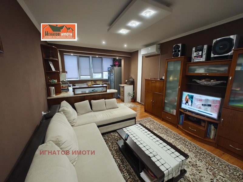 Продава 3-СТАЕН, гр. Пазарджик, Изток, снимка 5 - Апартаменти - 53314357