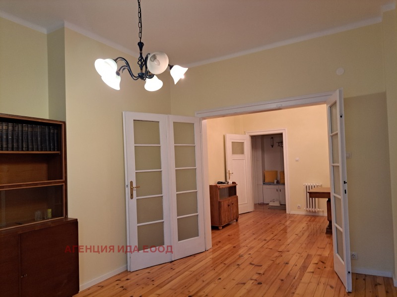 En venta  3 dormitorios Sofia , Tsentar , 116 metros cuadrados | 19729449 - imagen [3]