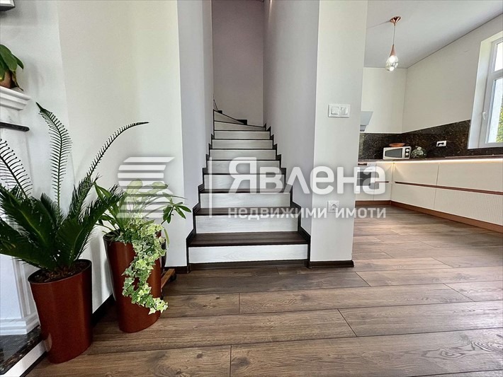 Продава КЪЩА, гр. Варна, м-т Ален мак, снимка 5 - Къщи - 53238797