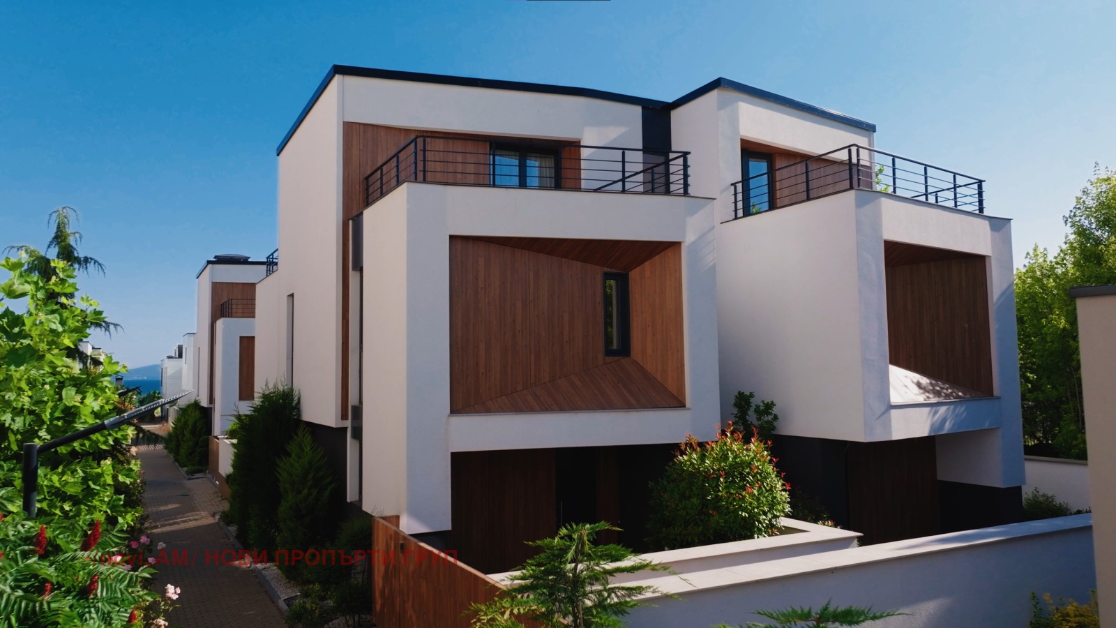 Продава КЪЩА, гр. Бургас, Сарафово, снимка 3 - Къщи - 55456962