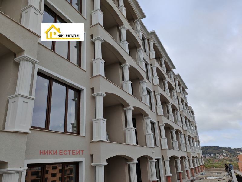 Продава  2-стаен град Варна , к.к. Св.Св. Константин и Елена , 62 кв.м | 49242438 - изображение [2]