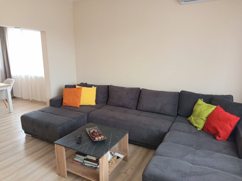 Продава 4-СТАЕН, гр. Казанлък, област Стара Загора, снимка 3 - Апартаменти - 52220820