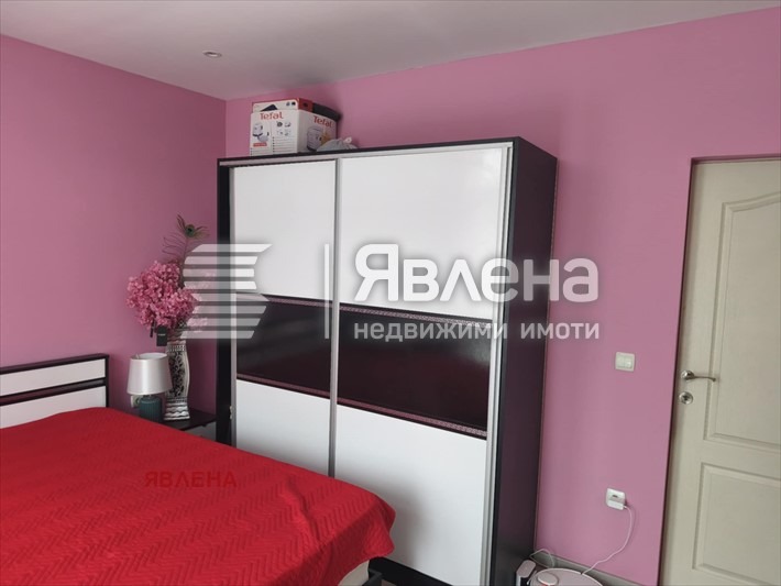 Продава ЕТАЖ ОТ КЪЩА, гр. Божурище, област София област, снимка 8 - Етаж от къща - 53820675