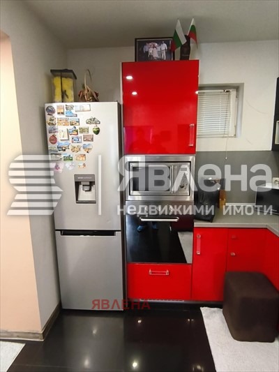 Продава ЕТАЖ ОТ КЪЩА, гр. Божурище, област София област, снимка 9 - Етаж от къща - 53820675