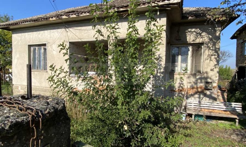 Продава КЪЩА, с. Гомотарци, област Видин, снимка 2 - Къщи - 52335174