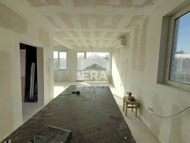 Продава КЪЩА, гр. Варна, м-т Ракитника, снимка 10 - Къщи - 53279330