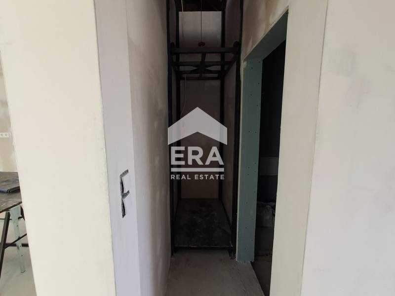 Продава КЪЩА, гр. Варна, м-т Ракитника, снимка 13 - Къщи - 53279330