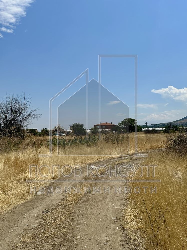Продава  Парцел област Пловдив , с. Първенец , 650 кв.м | 76947842