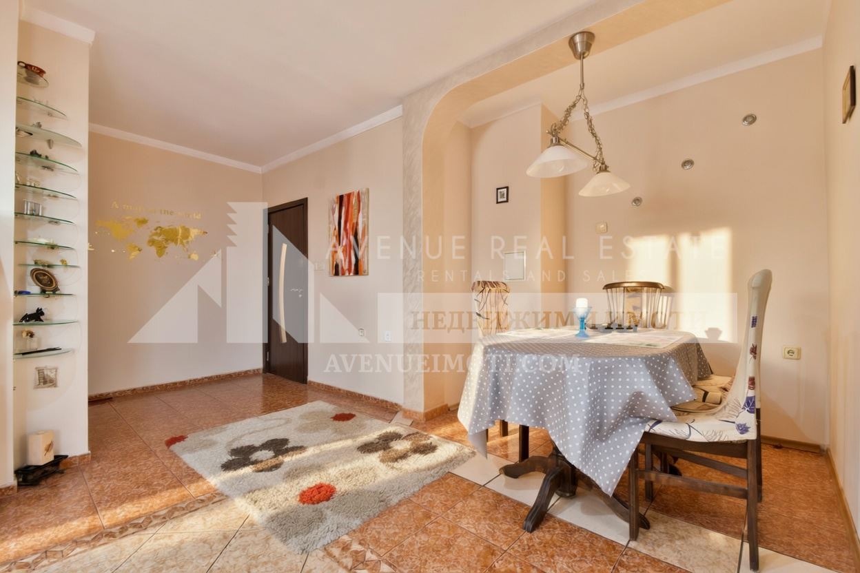 Продава 3-СТАЕН, гр. Пловдив, Център, снимка 3 - Апартаменти - 53789659