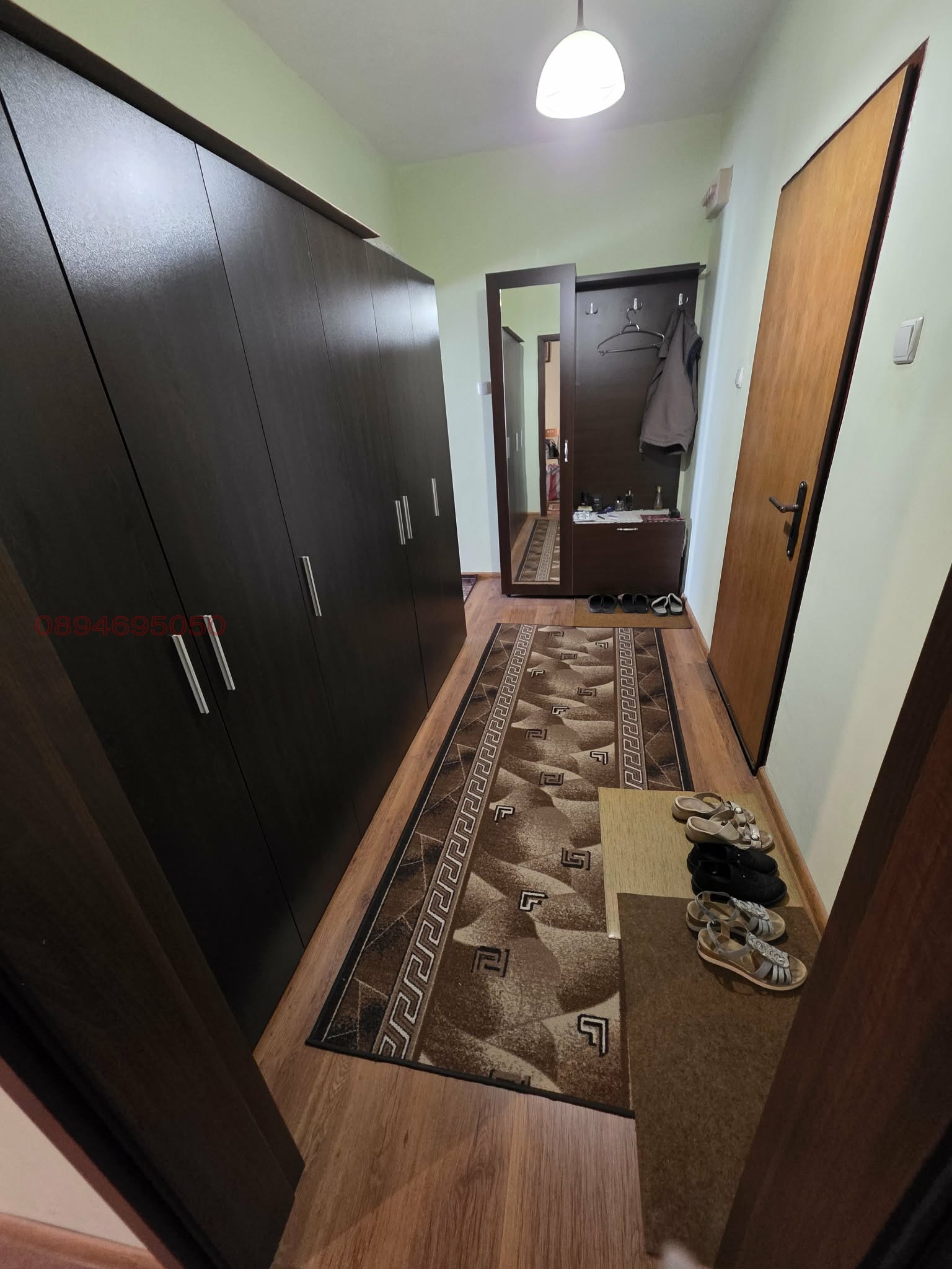 Продава 3-СТАЕН, гр. Перник, Изток, снимка 2 - Апартаменти - 55036987