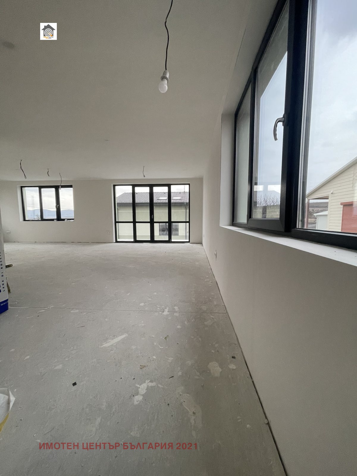 Продава КЪЩА, гр. Божурище, област София област, снимка 5 - Къщи - 54611961