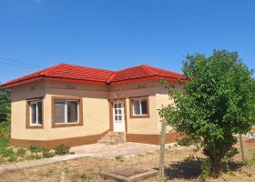 Продава къща област Добрич с. Чернооково - [1] 