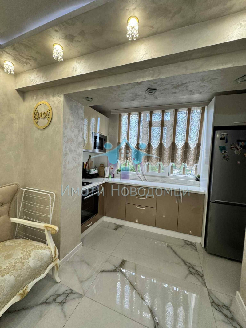 Продава  2-стаен град Шумен , Боян Българанов 1 , 48 кв.м | 39565501 - изображение [2]