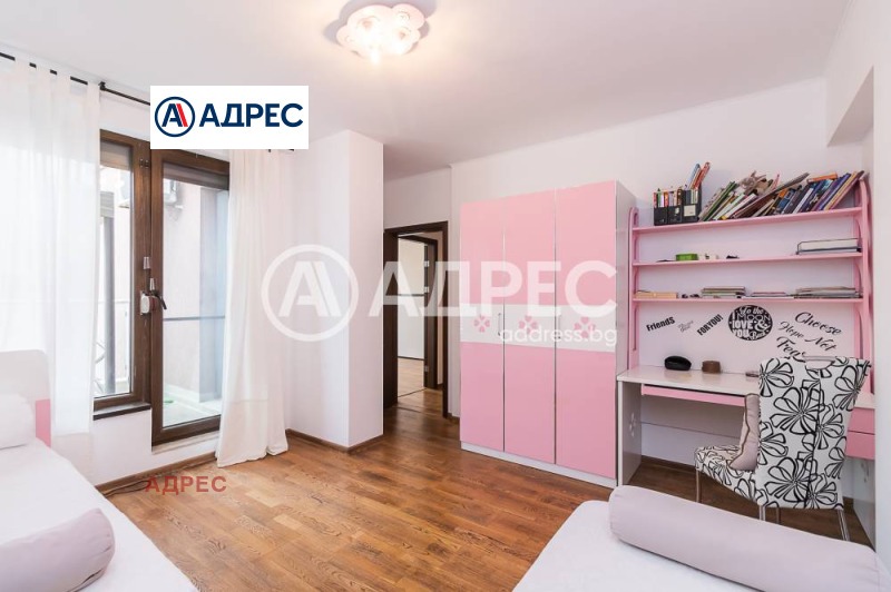 En venta  2 dormitorios Varna , k.k. Sv.Sv. Konstantin i Elena , 155 metros cuadrados | 17350165 - imagen [10]