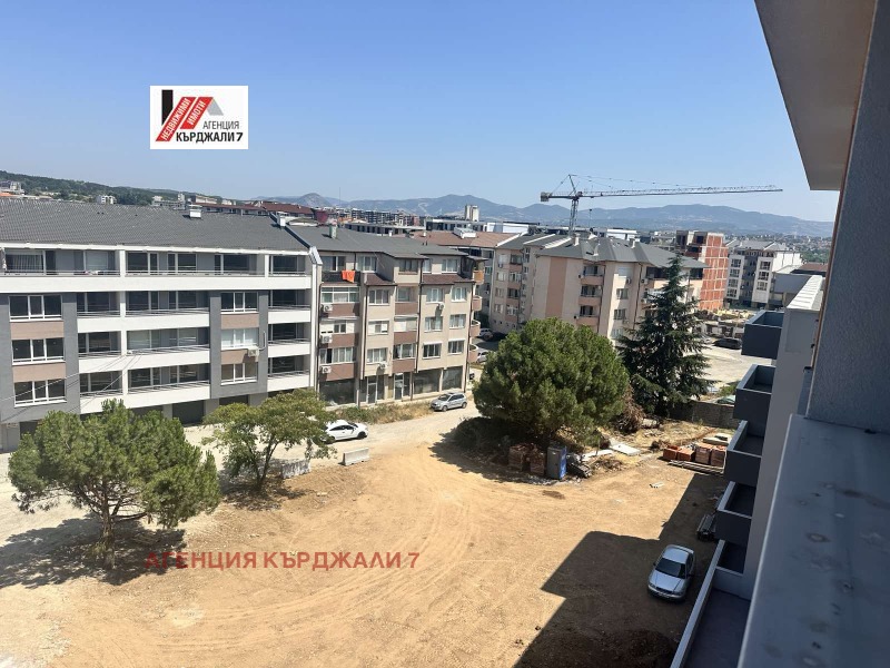 Te koop  2 slaapkamers Kardzjali , Vazrozjdentsi , 85 m² | 19359751 - afbeelding [7]