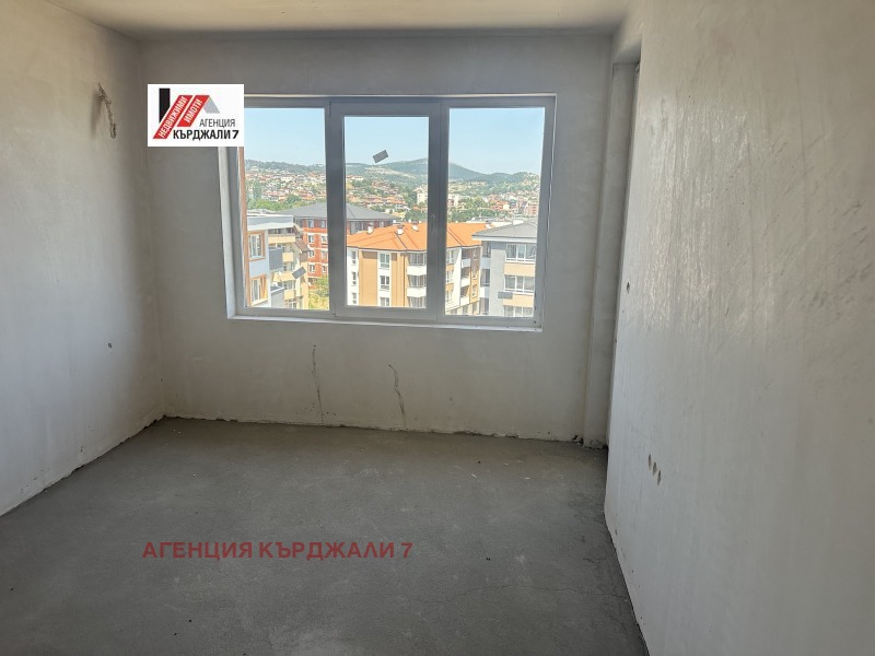 Te koop  2 slaapkamers Kardzjali , Vazrozjdentsi , 85 m² | 19359751 - afbeelding [11]