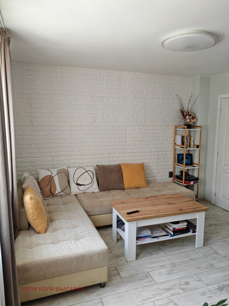 Продава 3-СТАЕН, гр. Русе, Широк център, снимка 2 - Апартаменти - 52812644