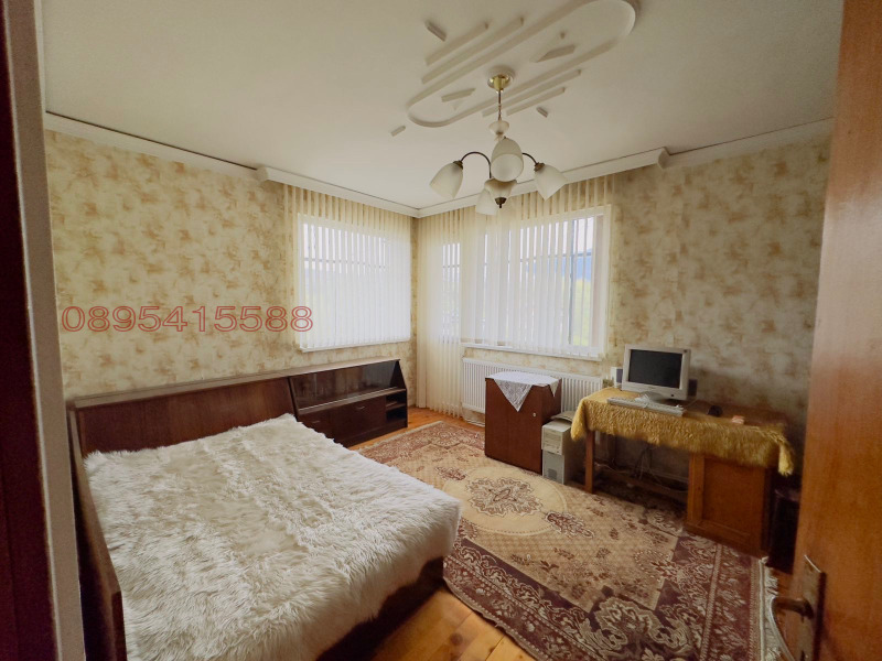 For Sale  3 bedroom region Kyustendil , Dupnitsa , 120 sq.m | 57535139 - image [2]