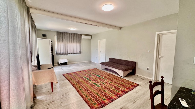 Продава  Къща град Добрич , Рилци , 98 кв.м | 83572611 - изображение [2]